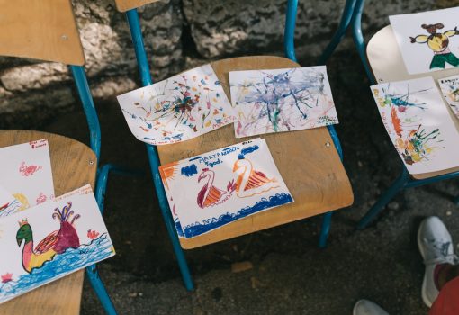 Izložba radova nastalih na Porto Etno “Dječjoj slikarskoj radionici”