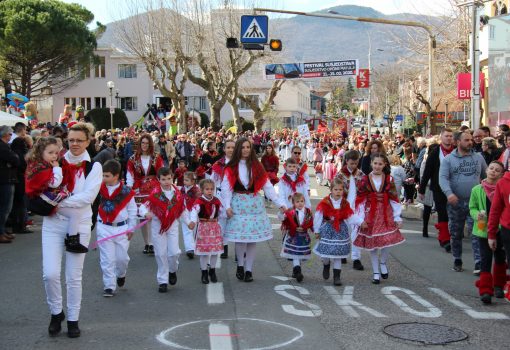 Festival Zvona su spona otvoren u prepunim Matuljima uz jubilarnu 25. Zvončarsku smotru