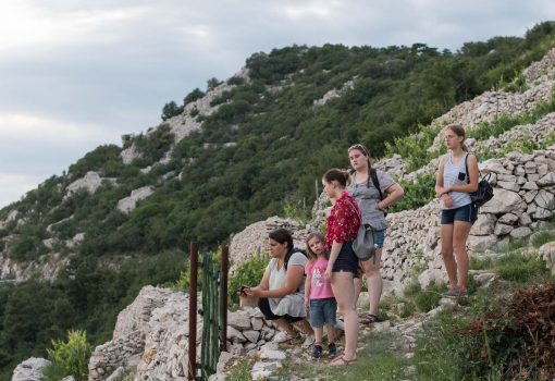 Mladi stanovnici susjedstva Praputnjak EPK povezuju se s mladima iz Nizozemske, Litve i Srbije