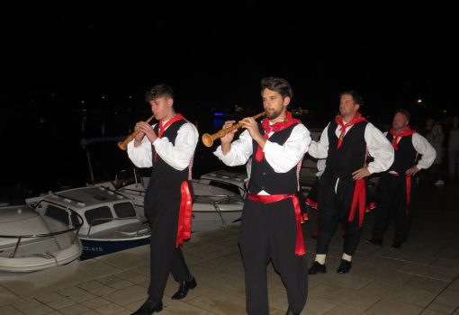 Uz boćanje, folklor i film održan Dan susjedstva Krk